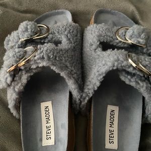 Steve Madden Furry slip ons? Size 6M (run narrow)
